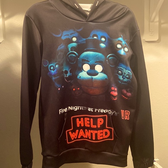 Five Nights of Freddy’s hoodie - Picture 1 of 4
